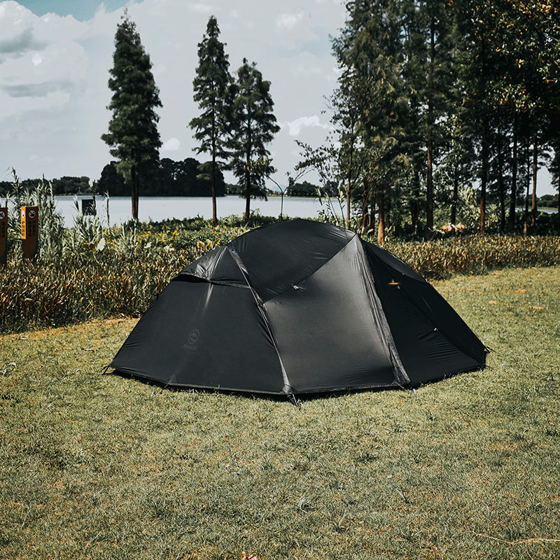 Double Layer Anti-storm Four Seasons Aluminum Pole Tent/Outdoor Camping Tent