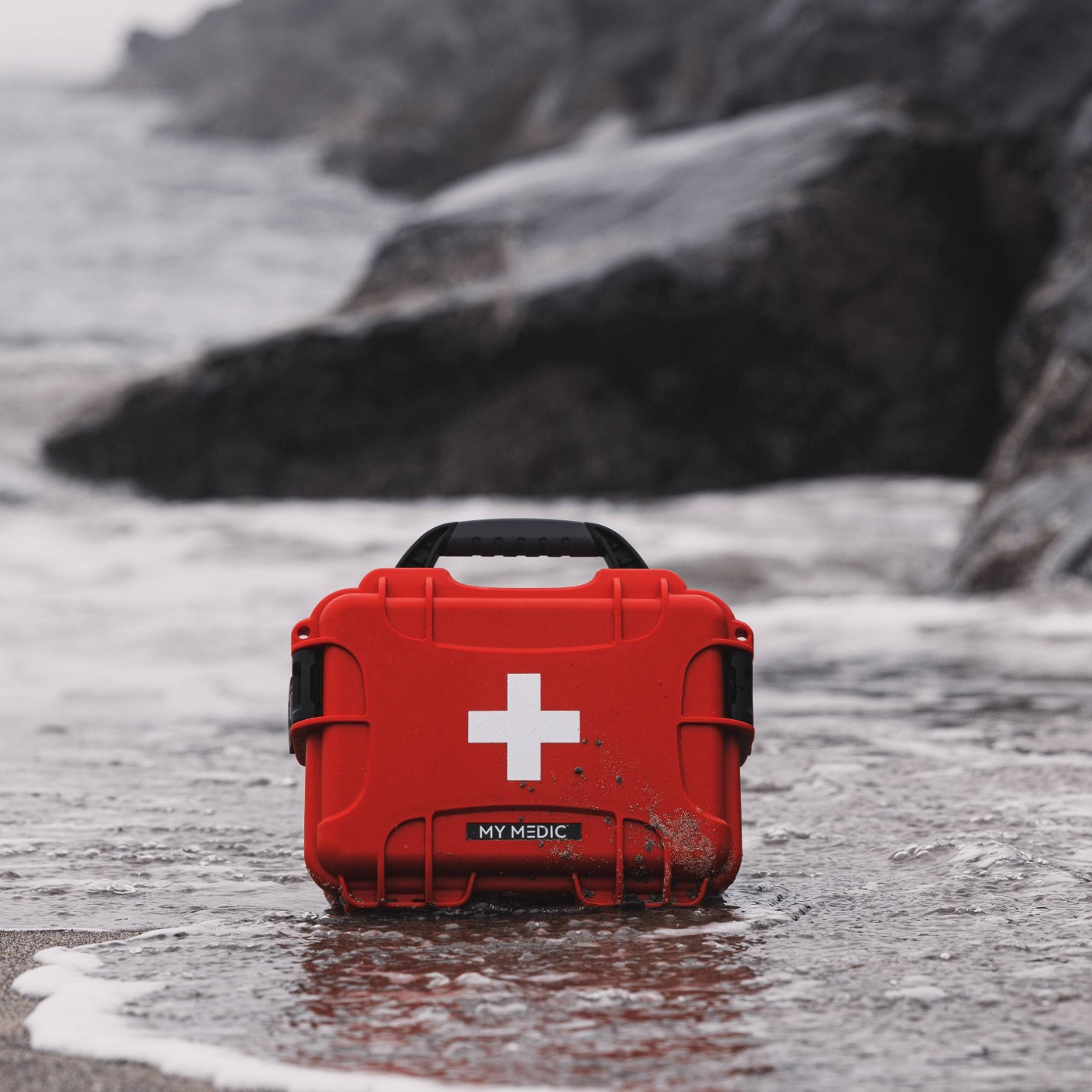 First Aid Kit | Waterproof/ Crushproof/ 140 pieces/ HSA/FSA Approved