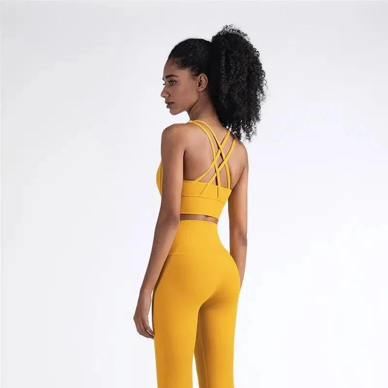 High Quality Fabric Nylon Breathable Women Yoga  Sports Wear Outdoor Clothes For Ladies