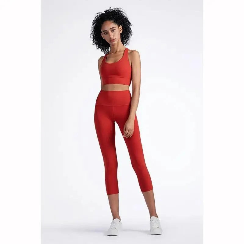 High Quality Fabric Nylon Breathable Women Yoga  Sports Wear Outdoor Clothes For Ladies
